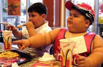 Alcuni bambini obesi