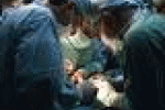 leggi tutto l'articolo La operano alla gola senza anestesia, lei canta per salvare le corde ... - TGCOM La operano alla gola senza anestesia, lei canta per salvare le corde ... - TGCOM