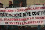 Operai Groundcare licenziati bloccano il traffico a Fiumicino - Corriere della Sera