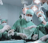 Torino, chirurgia robotica "recupera" un rene e salva due vite