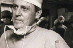 leggi tutto l'articolo Addio a Thomas Starzl, rivoluzionò i trapianti: nel 1963 il primo di fegato Addio a Thomas Starzl, rivoluzionò i trapianti: nel 1963 il primo di fegato