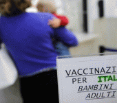 leggi tutto l'articolo Allarme morbillo, mille casi in tre mesi. Il ministero lancia il piano vaccini Allarme morbillo, mille casi in tre mesi. Il ministero lancia il piano vaccini