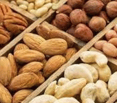 leggi tutto l'articolo Frutta secca anti-cancro: 60 gr a settimana riducono del 42% il rischio di ricaduta Frutta secca anti-cancro: 60 gr a settimana riducono del 42% il rischio di ricaduta