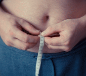 Diete, uno su quattro si pesa almeno una volta alla settimana