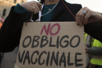 No vax, l'Ue: «Responsabili morali per la morte di molti bambini»