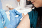 leggi tutto l'articolo Studenti liceali decidono di vaccinarsi per proteggere il compagno malato di tumore Studenti liceali decidono di vaccinarsi per proteggere il compagno malato di tumore