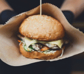 leggi tutto l'articolo Il cibo del fast food? Per il corpo è come un'infezione Il cibo del fast food? Per il corpo è come un'infezione