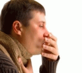 Inghilterra, starnuto trattenuto lacera la faringe di un uomo: ricoverato in ospedale