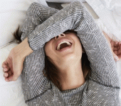 leggi tutto l'articolo Il segreto della felicità? Ridere di se stessi Il segreto della felicità? Ridere di se stessi