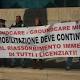 Operai Groundcare licenziati bloccano il traffico a Fiumicino - Corriere della Sera