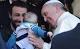 Folla e commozione al Bambin Gesù Papa Francesco visita i piccoli ... - La Repubblica
