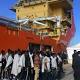 R. Calabria, nave con 906 migranti - TGCOM
