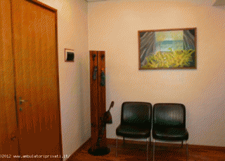 questa è la sala d'attesa dello studio