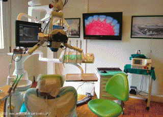 Sala con Laser, microscopio operatorio, panoramico digitale